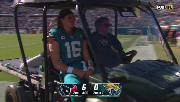 Jaguars' Trevor Lawrence leaves game vs. Texas after collision | NFL Highlights