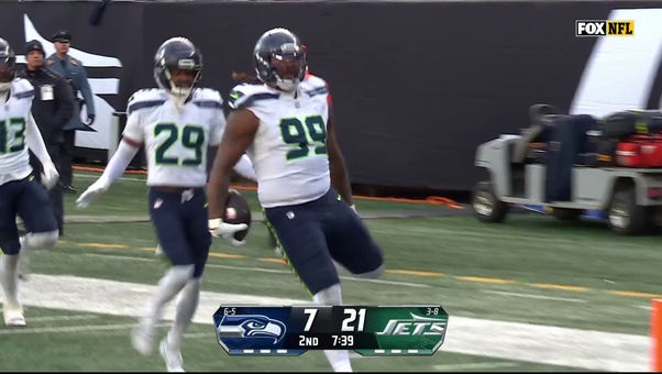 Seahawks' Leonard Williams gets the interception & returns it 92-yards for a TD vs. Jets | NFL Highlights